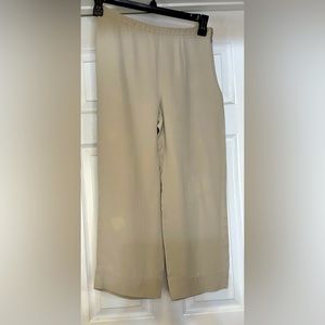 Georgio Armani beige pants made in Italy size 42 silk